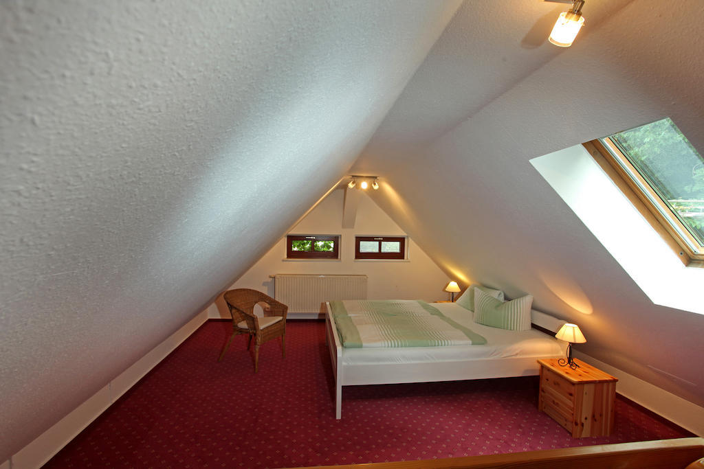 Guhlen Glienicke Hotel Boltenmuehle חדר תמונה